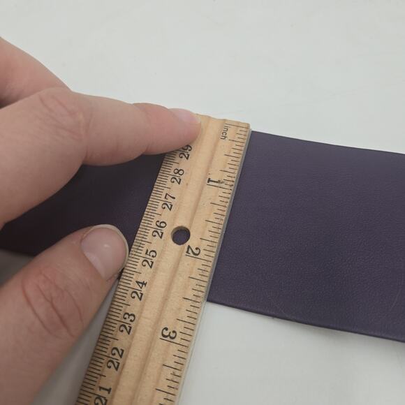 Vintage Plum Purple Wide Leather Waist Loop Belt Sz M Fits Up To 32" - Picture 5 of 5
